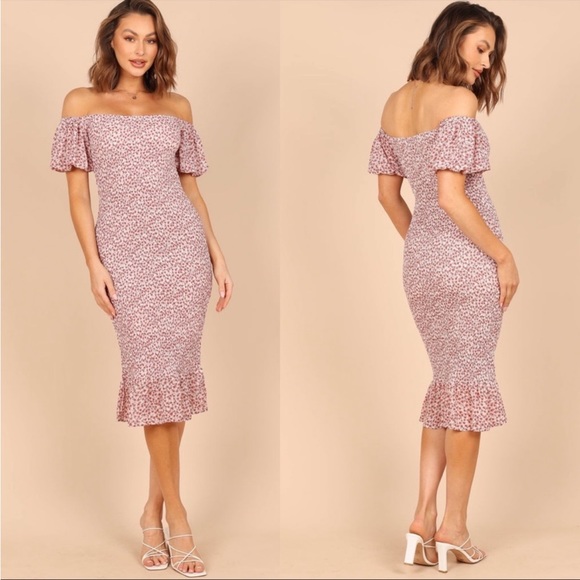 NWT PETAL & PUP Midi Dress Claire Shirred BodyCon Off the Shoulder Floral Size 8 - Picture 1 of 3
